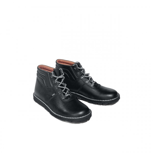 Dachdeckerschnürstiefel Manfred 84062 von FHB mit Autoreifensohle, schwarz